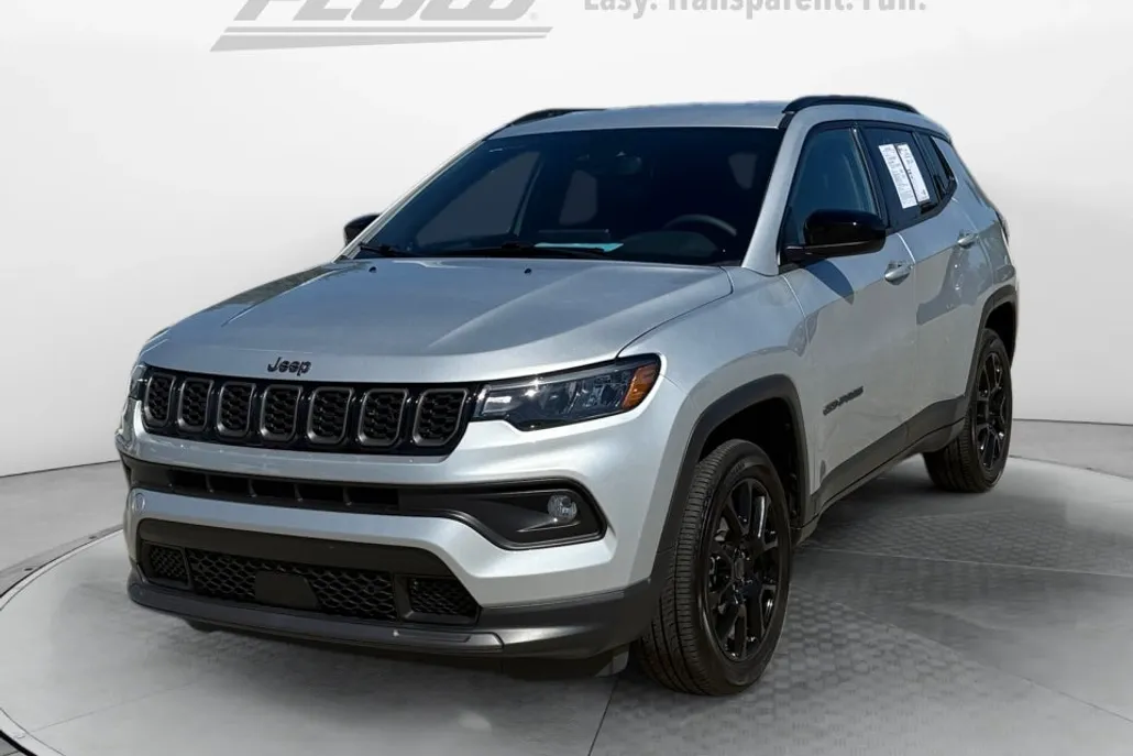 2025 Jeep Compass Latitude photo 1