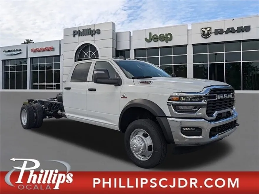 2026 Ram 5500 Tradesman photo 1