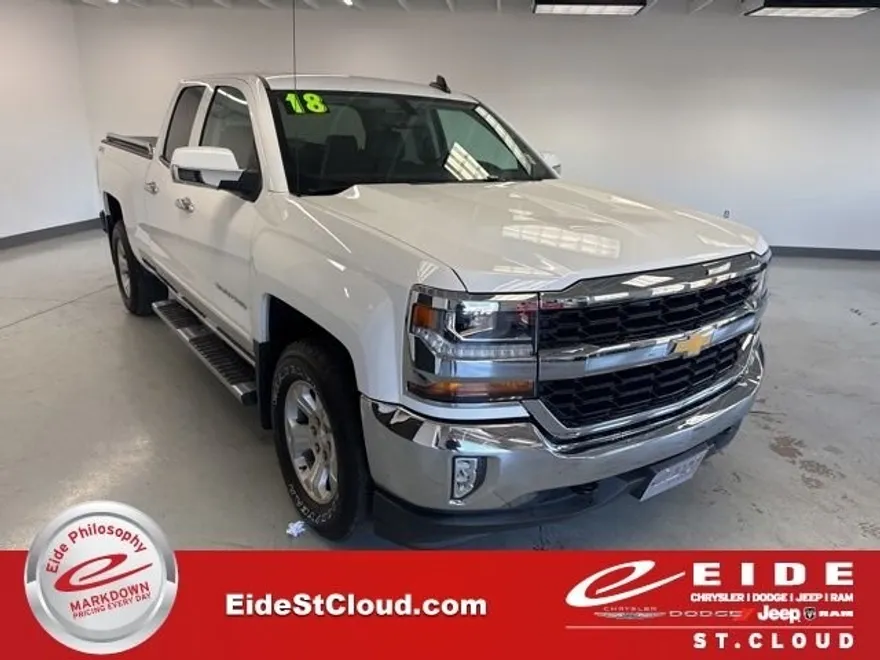 2018 Chevrolet Silverado 1500 LT photo 1