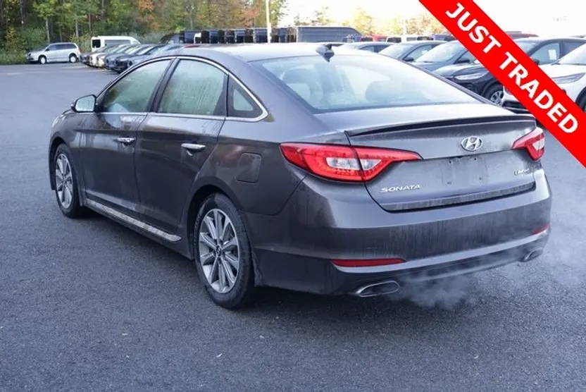 2017 Hyundai Sonata Sport Limited 2.0T photo 1