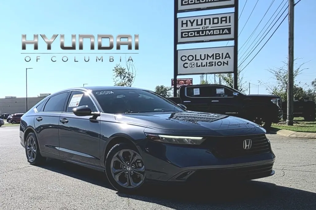2023 Honda Accord EX photo 1