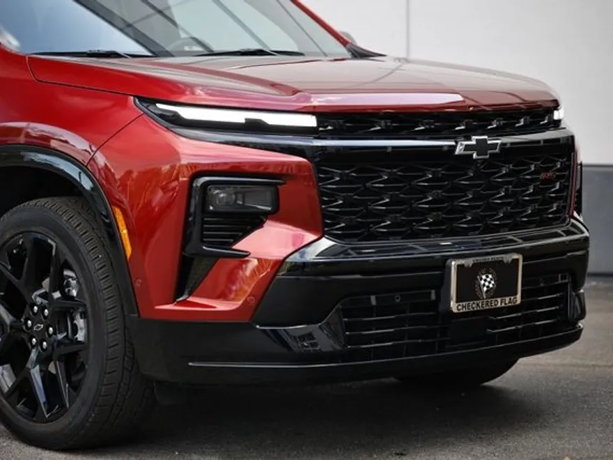 2024 Chevrolet Traverse RS photo 1