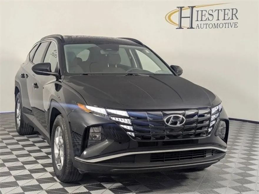 2024 Hyundai Tucson SEL photo 1