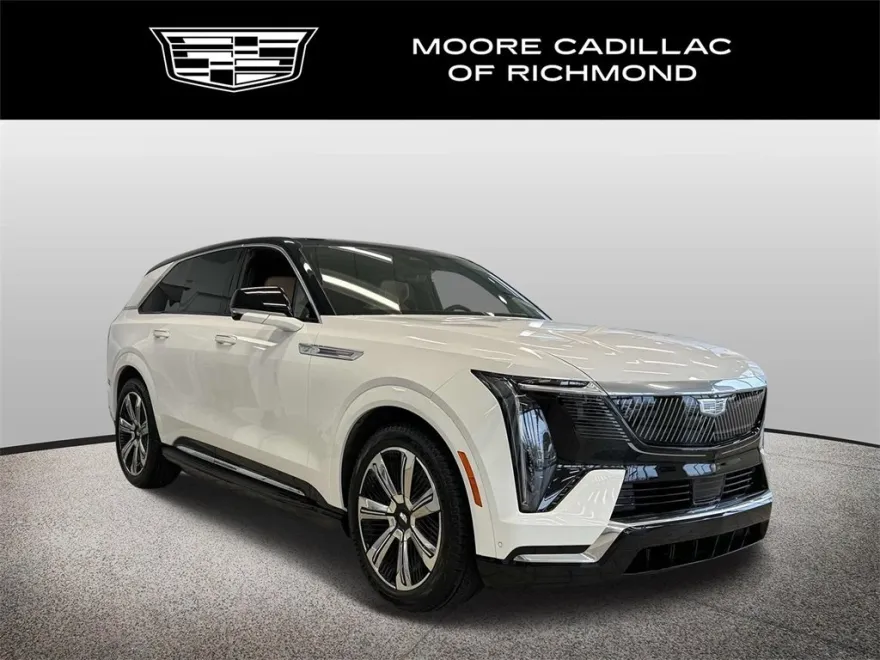2025 Cadillac Escalade IQ Luxury photo 1