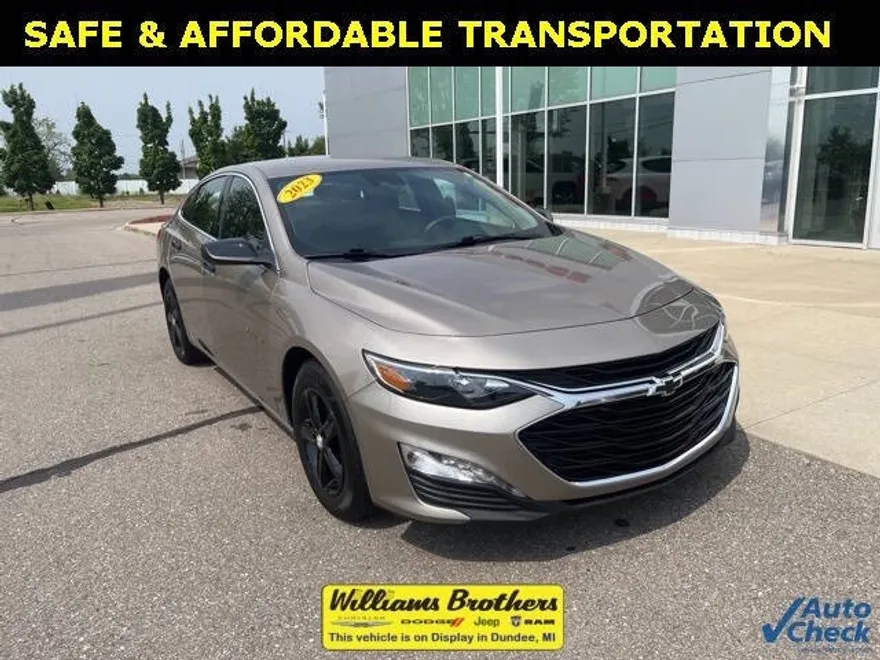 2023 Chevrolet Malibu 1LT photo 1
