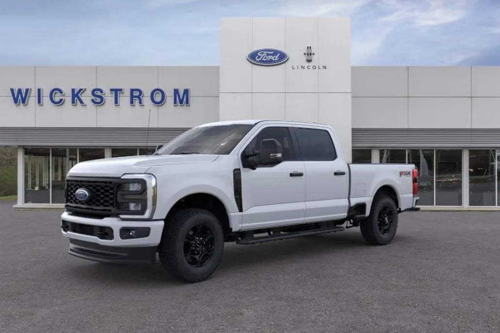 2025 Ford F-350 photo 1