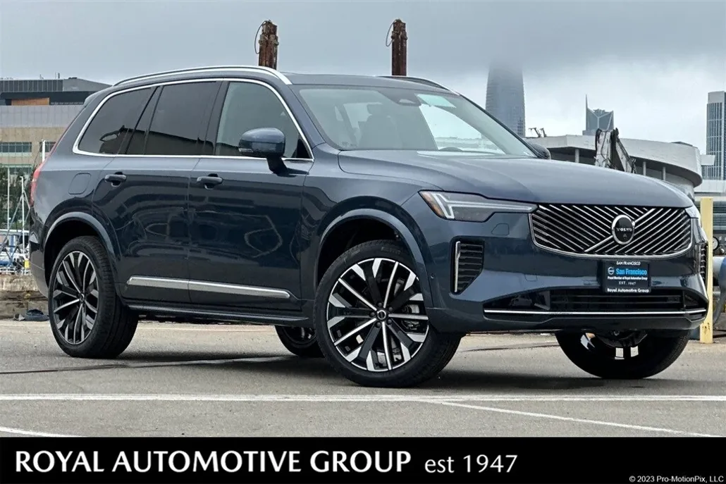 2026 Volvo XC90 Plus photo 1