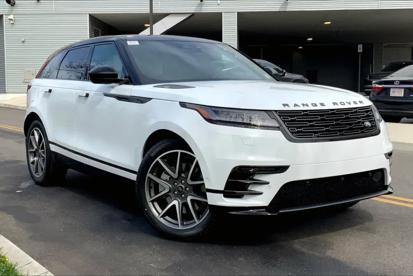 2026 Land Rover Range Rover Velar SE photo 1