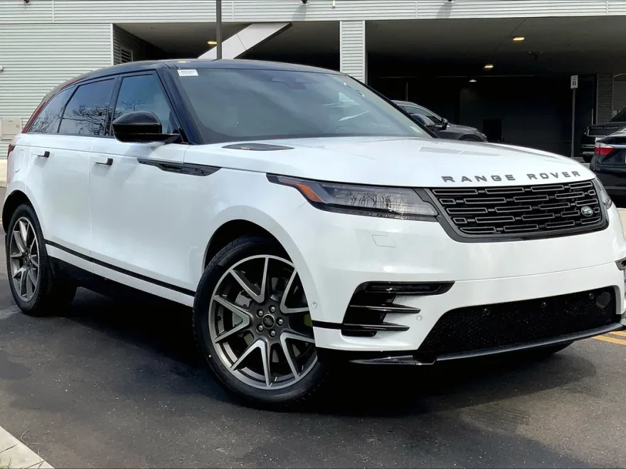 2026 Land Rover Range Rover Velar SE photo 1