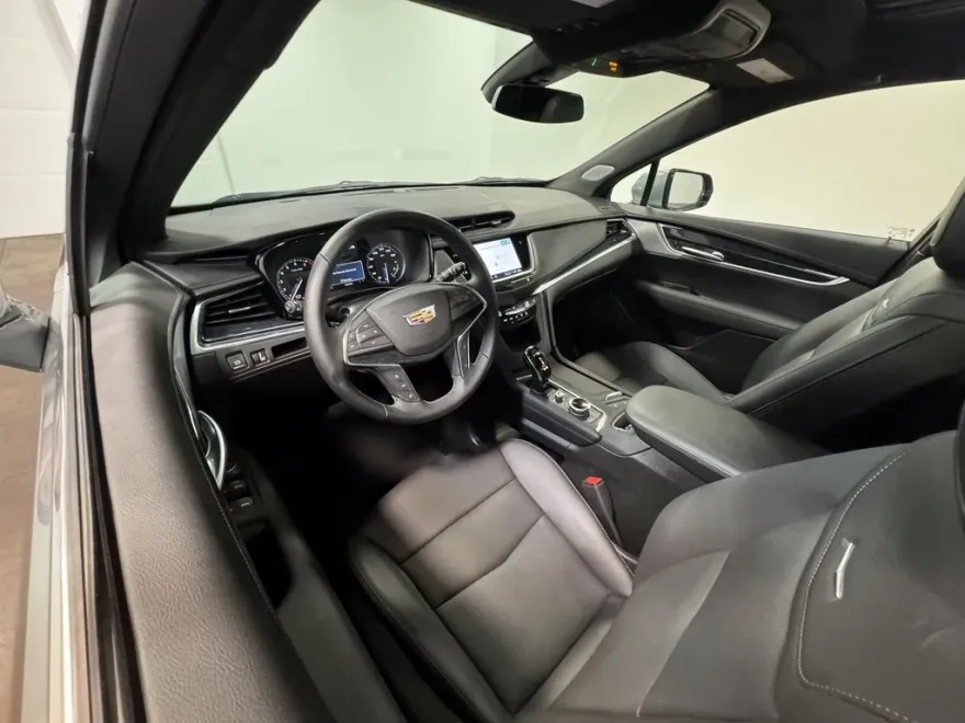 2025 Cadillac XT5 Premium Luxury photo 1