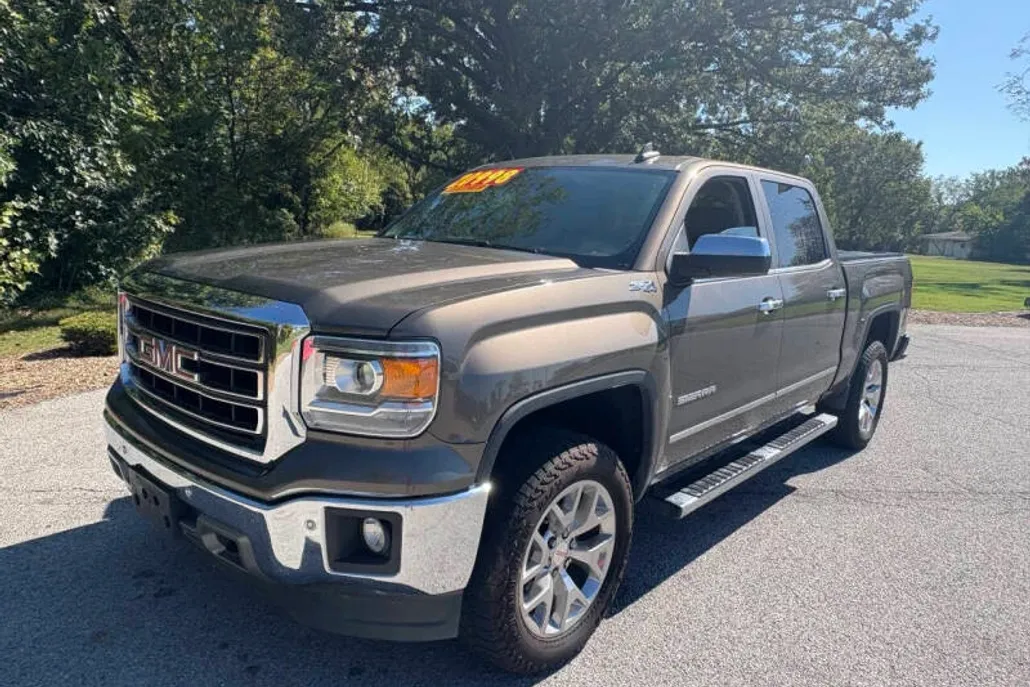 2015 Gmc Sierra 1500 SLT photo 1