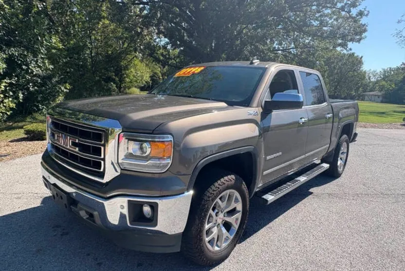 2015 Gmc Sierra 1500 SLT photo 1