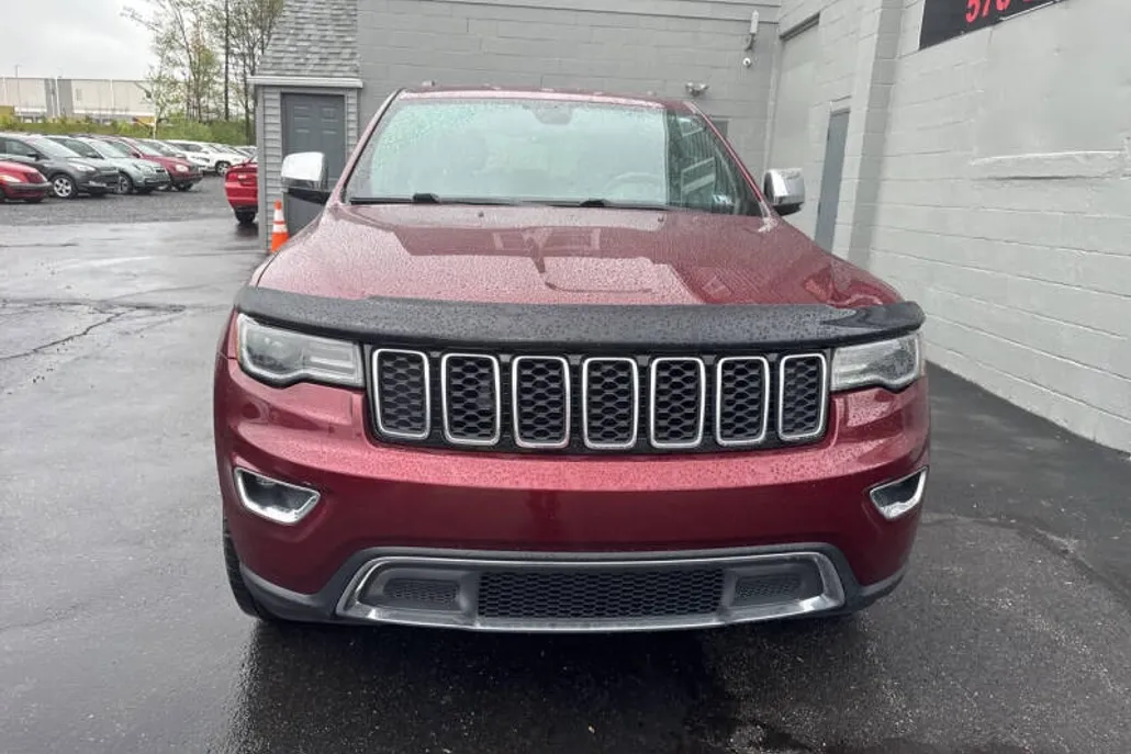 2017 Jeep Grand Cherokee Limited photo 1