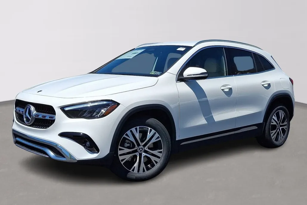 2025 Mercedes Benz GLA 250 4MATIC photo 1