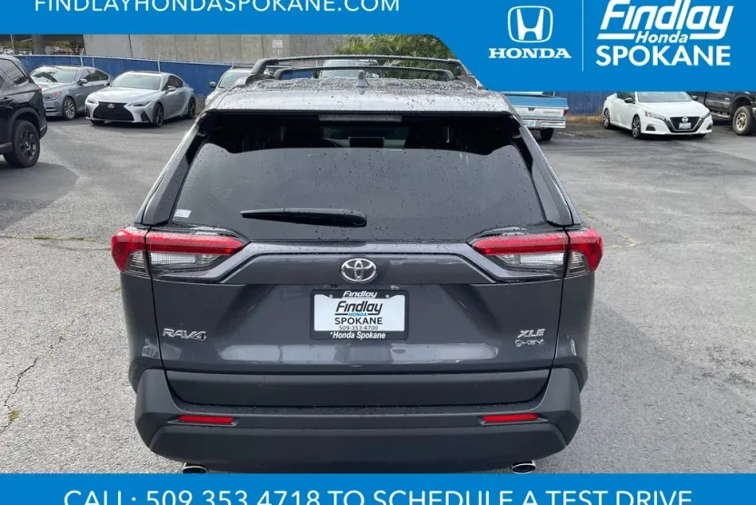 2025 Toyota RAV4 Hybrid XLE photo 1