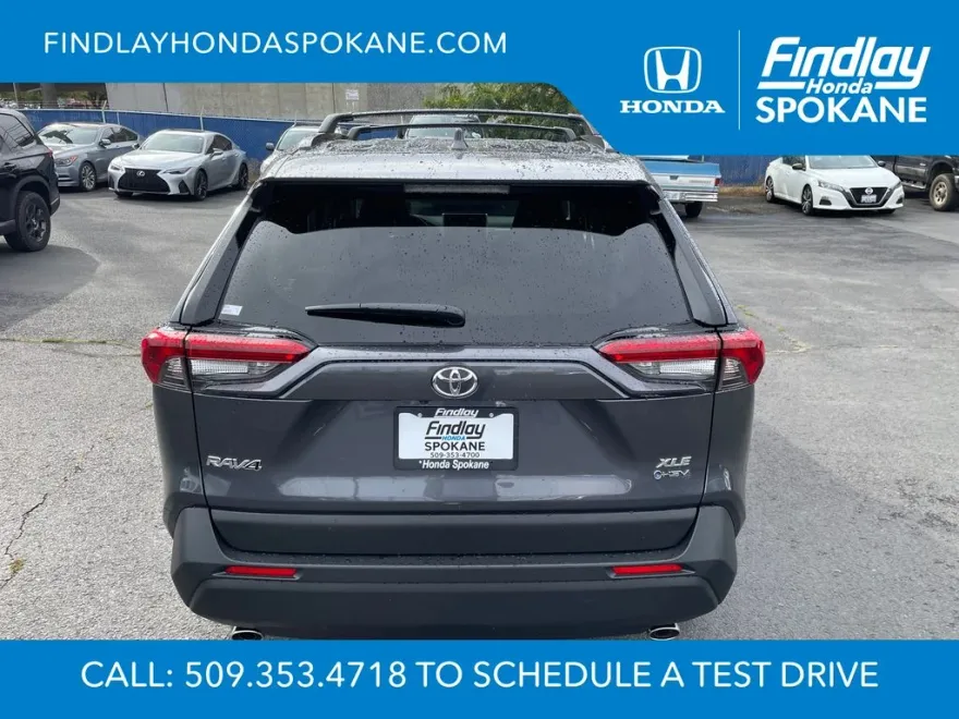 2025 Toyota RAV4 Hybrid XLE photo 1