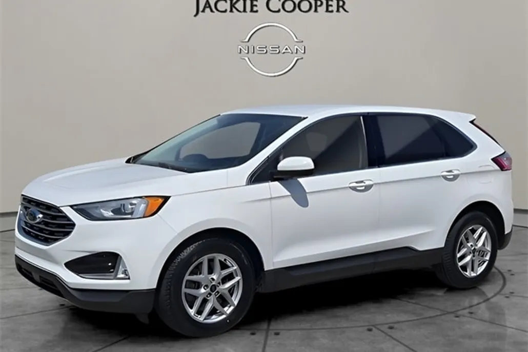 2021 Ford Edge SEL photo 1
