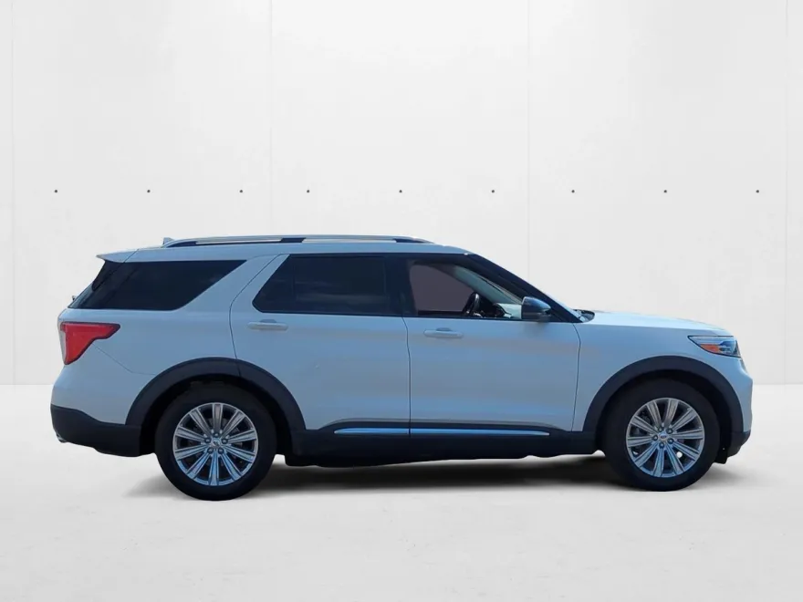 2020 Ford Explorer Limited photo 1