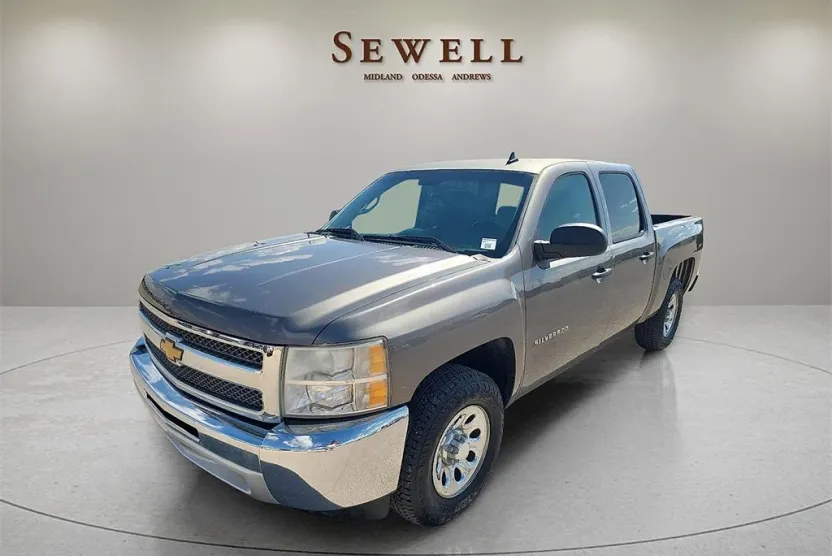 2013 Chevrolet Silverado 1500 LT photo 1