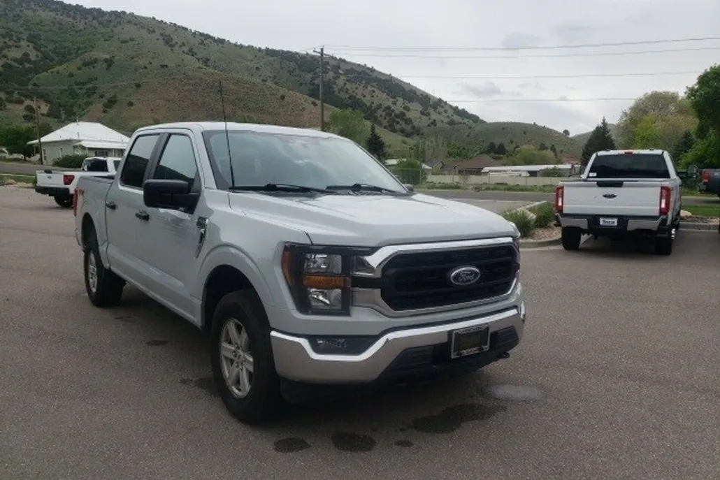 2023 Ford F-150 XLT photo 1