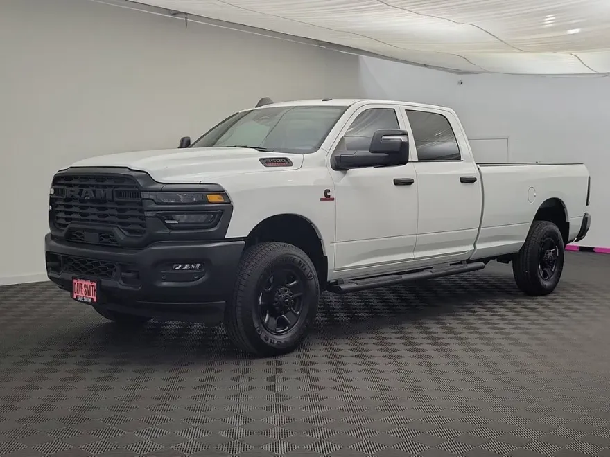 2025 Ram 3500 Tradesman photo 1