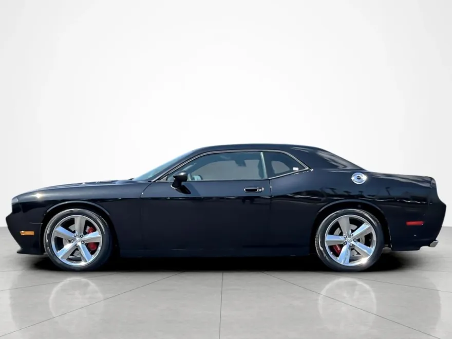 2010 Dodge Challenger SRT8 photo 1