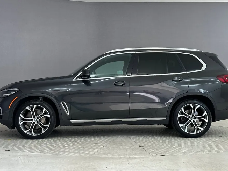 2022 Bmw X5 sDrive40i photo 1