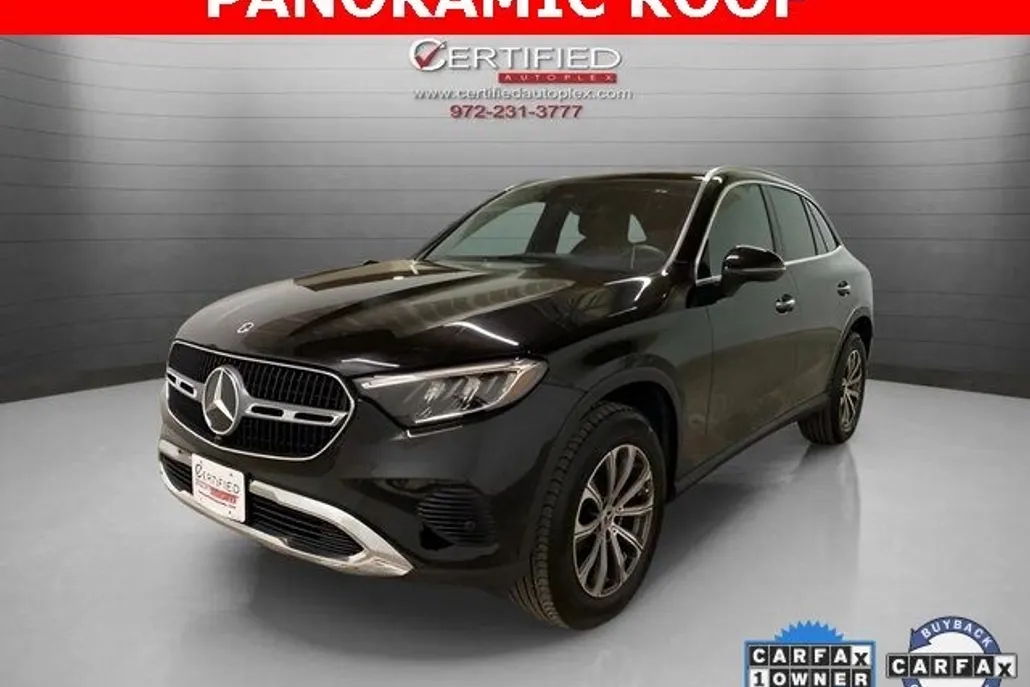 2024 Mercedes Benz GLC 300 photo 1