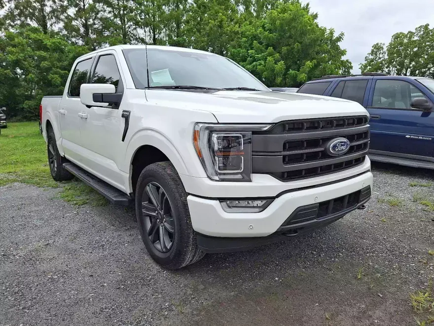 2023 Ford F-150 Lariat photo 1