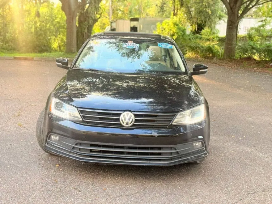 2016 Volkswagen Jetta 1.8T SEL Premium photo 1