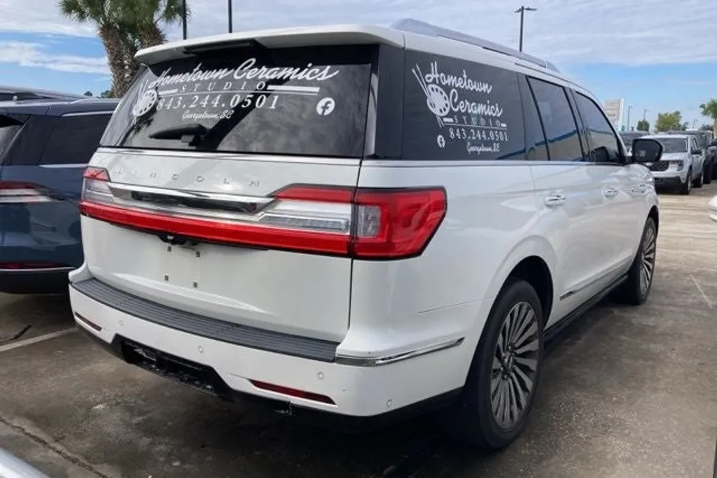 2021 Lincoln Navigator Reserve photo 1