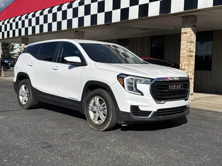 2023 Gmc Terrain SLE photo 1