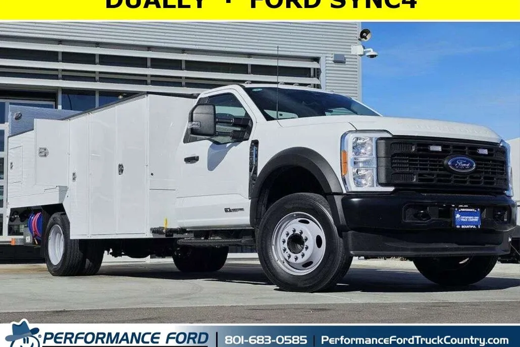 2023 Ford F-550 XL photo 1