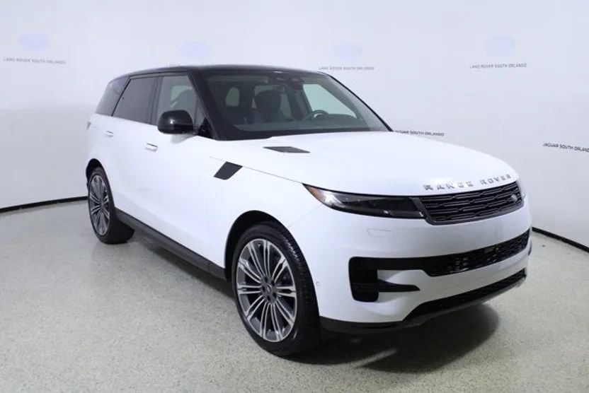 2024 Land Rover Range Rover Sport SE photo 1