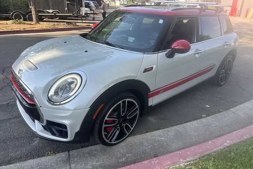 2017 Mini Clubman John Cooper Works ALL4 photo 1