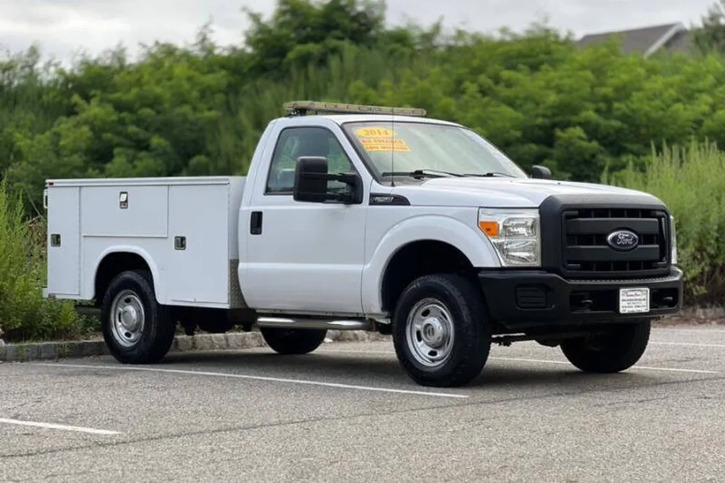 2014 Ford F-250 XL photo 1
