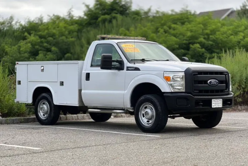 2014 Ford F-250 XL photo 1