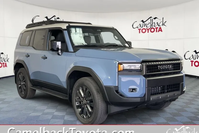 2025 Toyota Land Cruiser Base photo 1