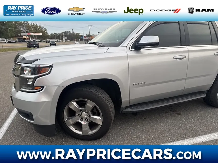 2020 Chevrolet Tahoe LT photo 1