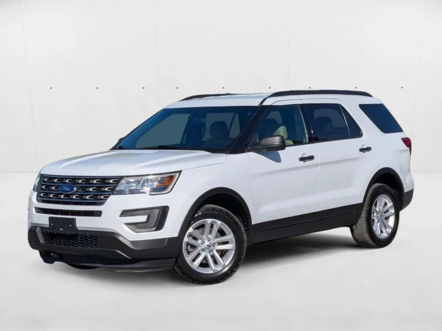 2017 Ford Explorer Base photo 1