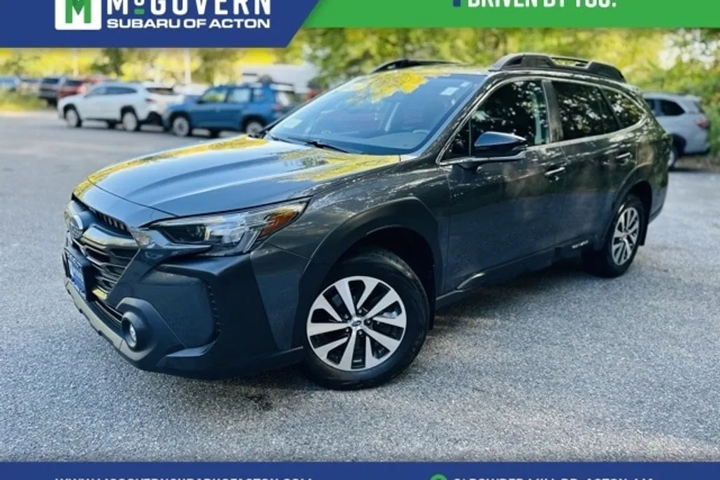 2024 Subaru Outback Premium photo 1