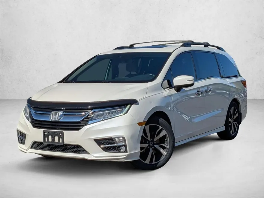 2018 Honda Odyssey Elite photo 1