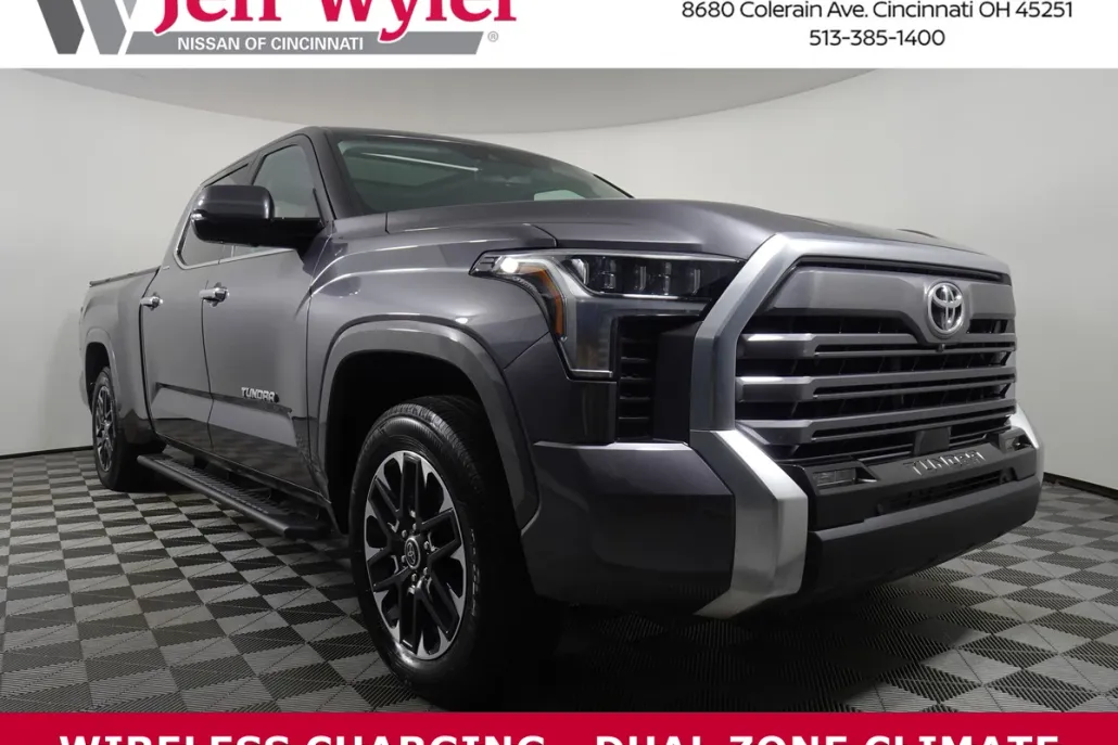 2023 Toyota Tundra Limited photo 1