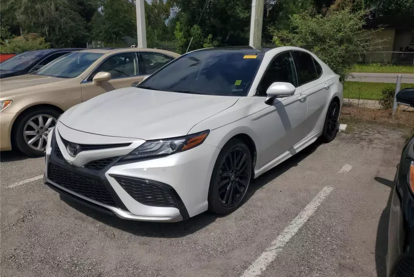 2023 Toyota Camry XSE photo 1