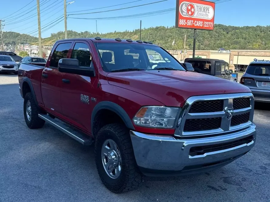 2017 Ram 2500 Tradesman photo 1