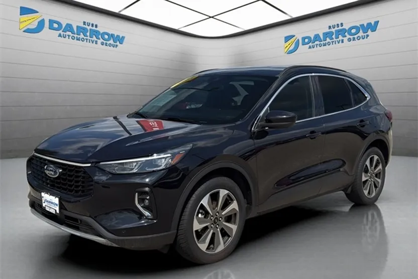 2023 Ford Escape Platinum photo 1