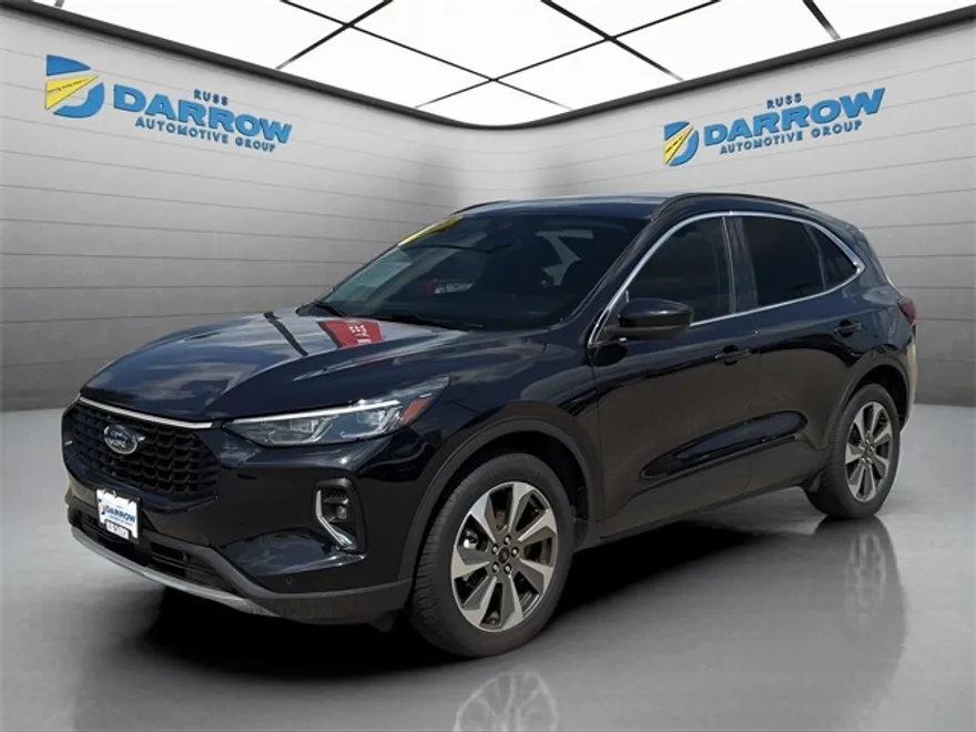 2023 Ford Escape Platinum photo 1