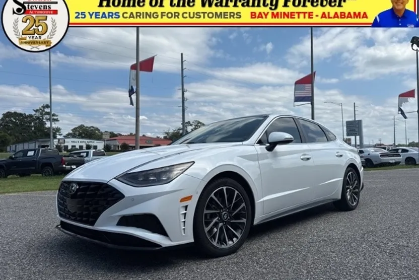 2023 Hyundai Sonata Limited photo 1
