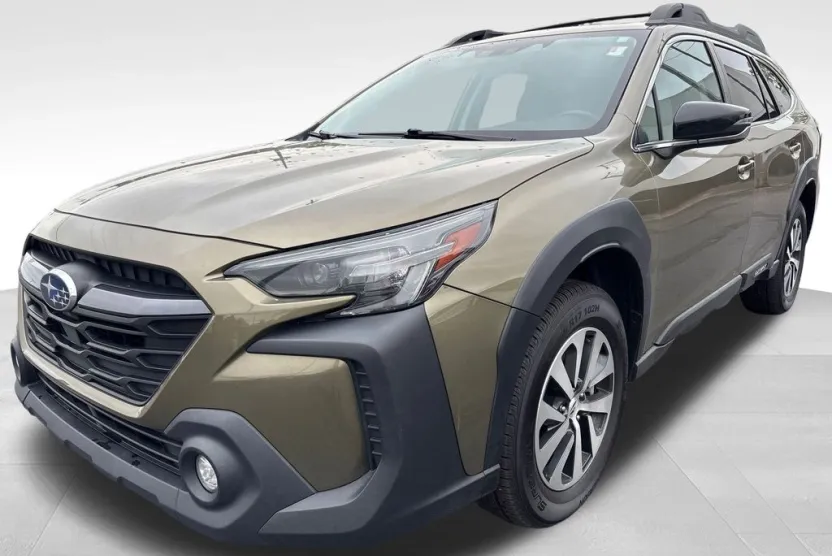 2023 Subaru Outback Premium photo 1