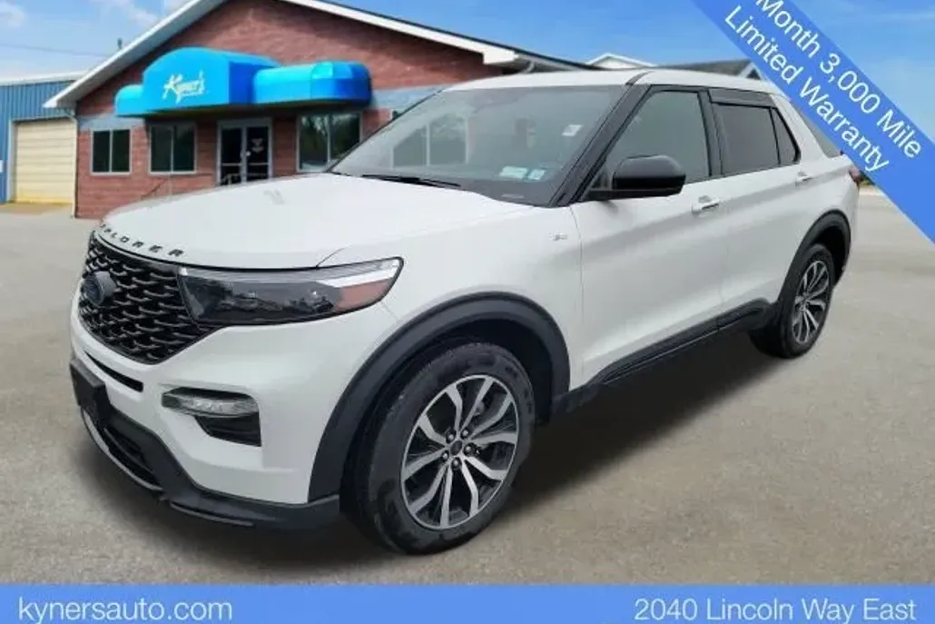 2022 Ford Explorer ST-Line photo 1